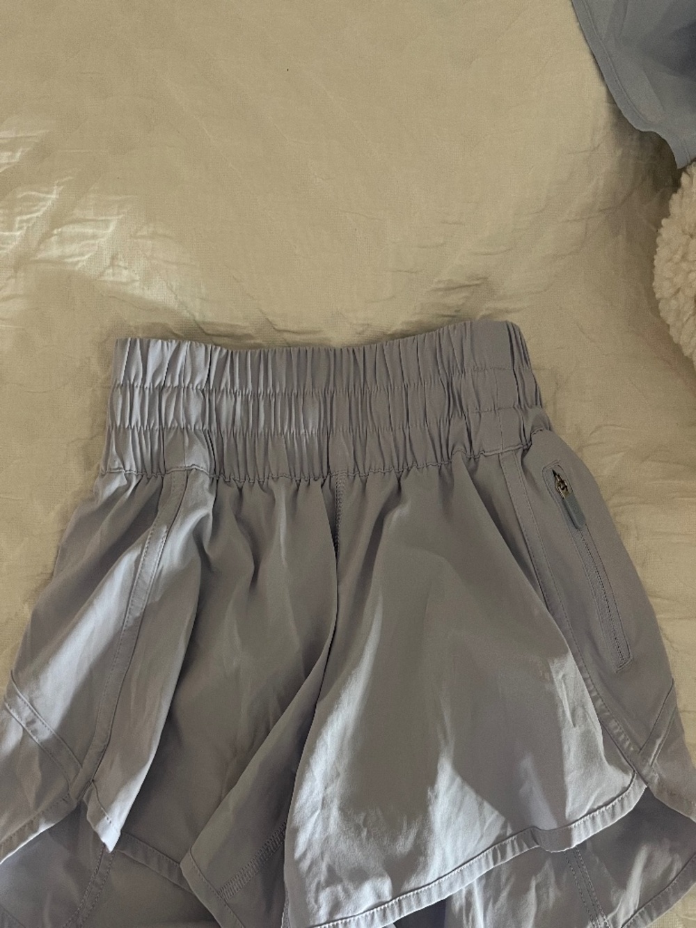 Lululemon Tracker Short Size 4